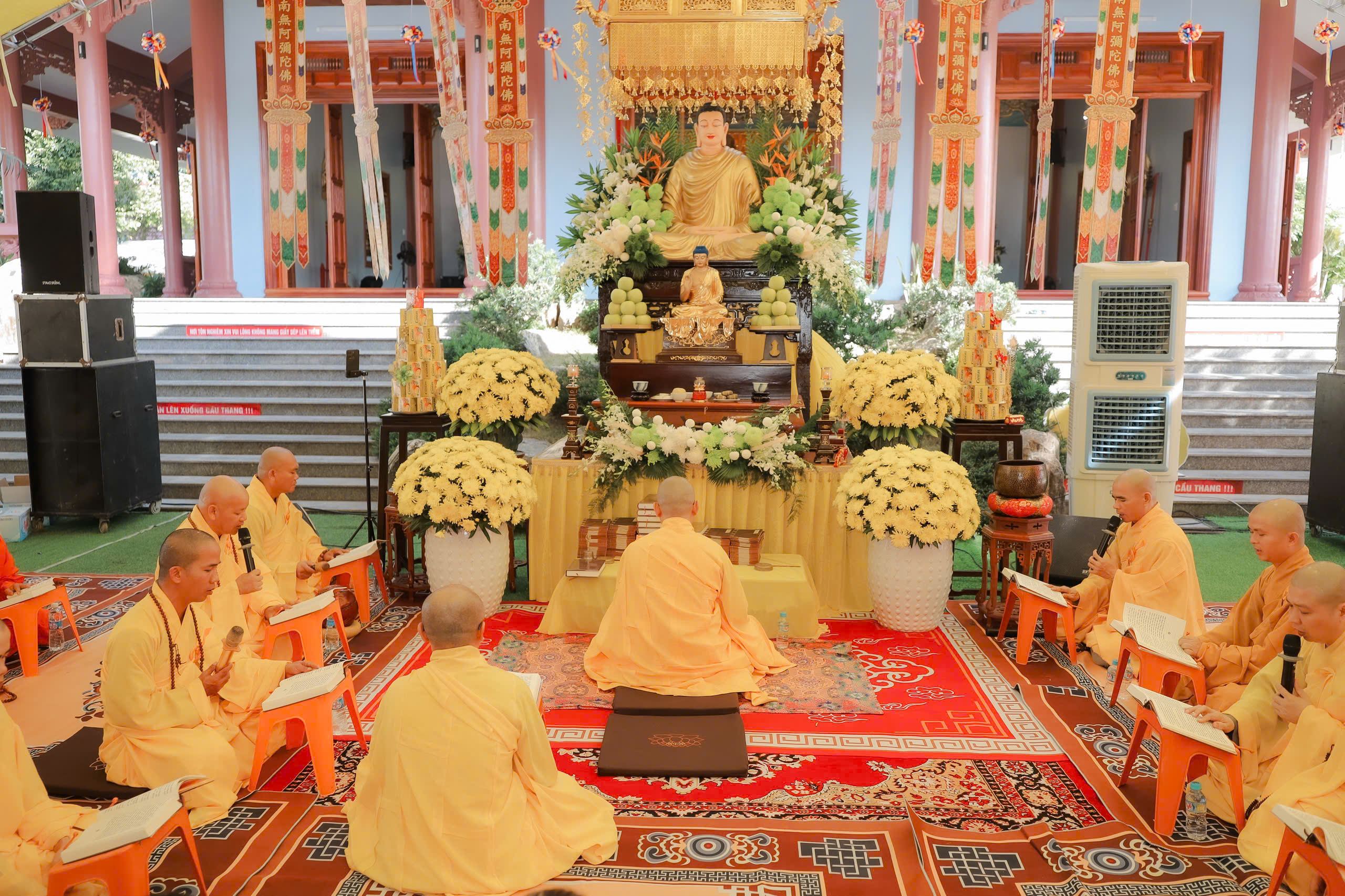 Tổ Đình Tây Thiên Khai Đàn Lương Hoàng Bảo Sám Kỳ Siêu Tiến Chư Hương Linh
